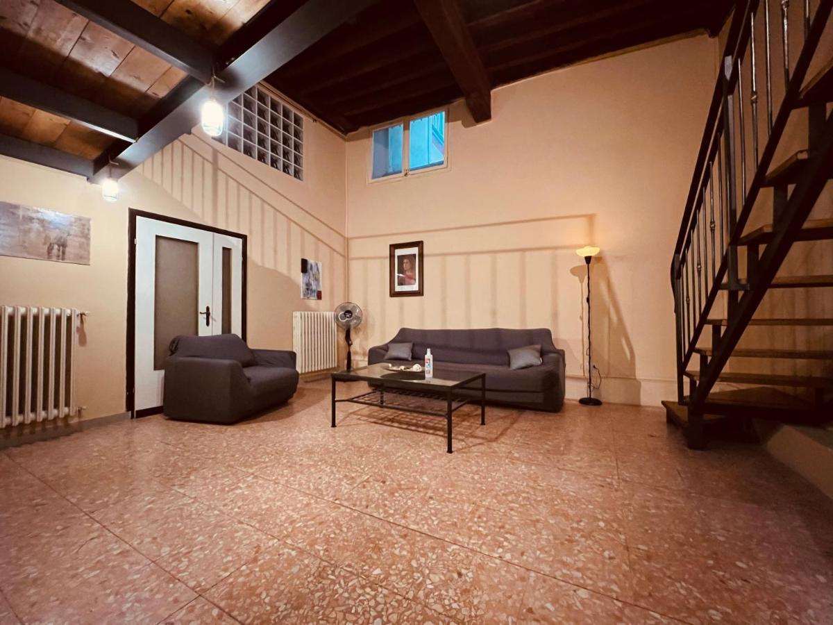 La Signoria Historic Apartment Florence Exterior photo